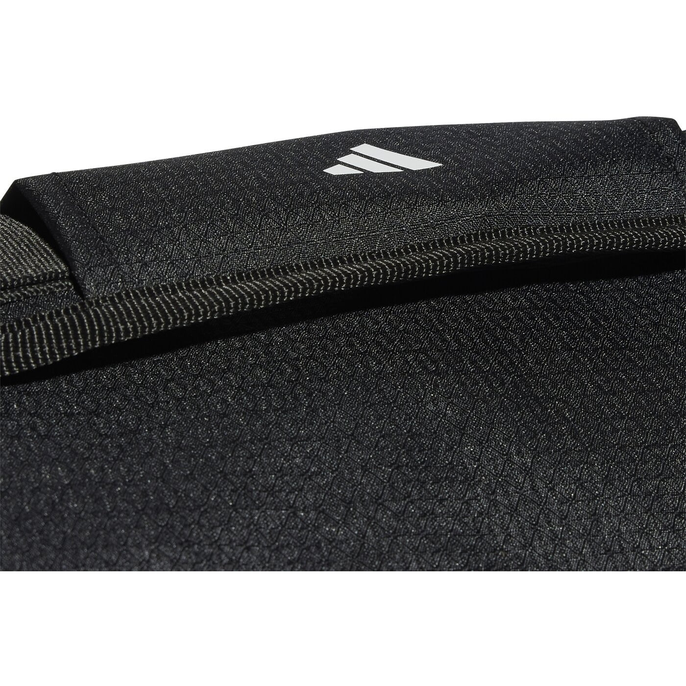 TR DUFFLE M BLACK/WHITE BLACK/WHITE Bild 6