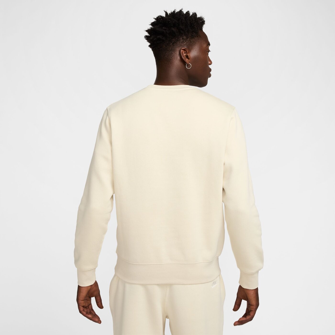 M NK CLUB BB CREW NSW GFX LT KHAKI/SAIL LT KHAKI/SAIL Bild 2