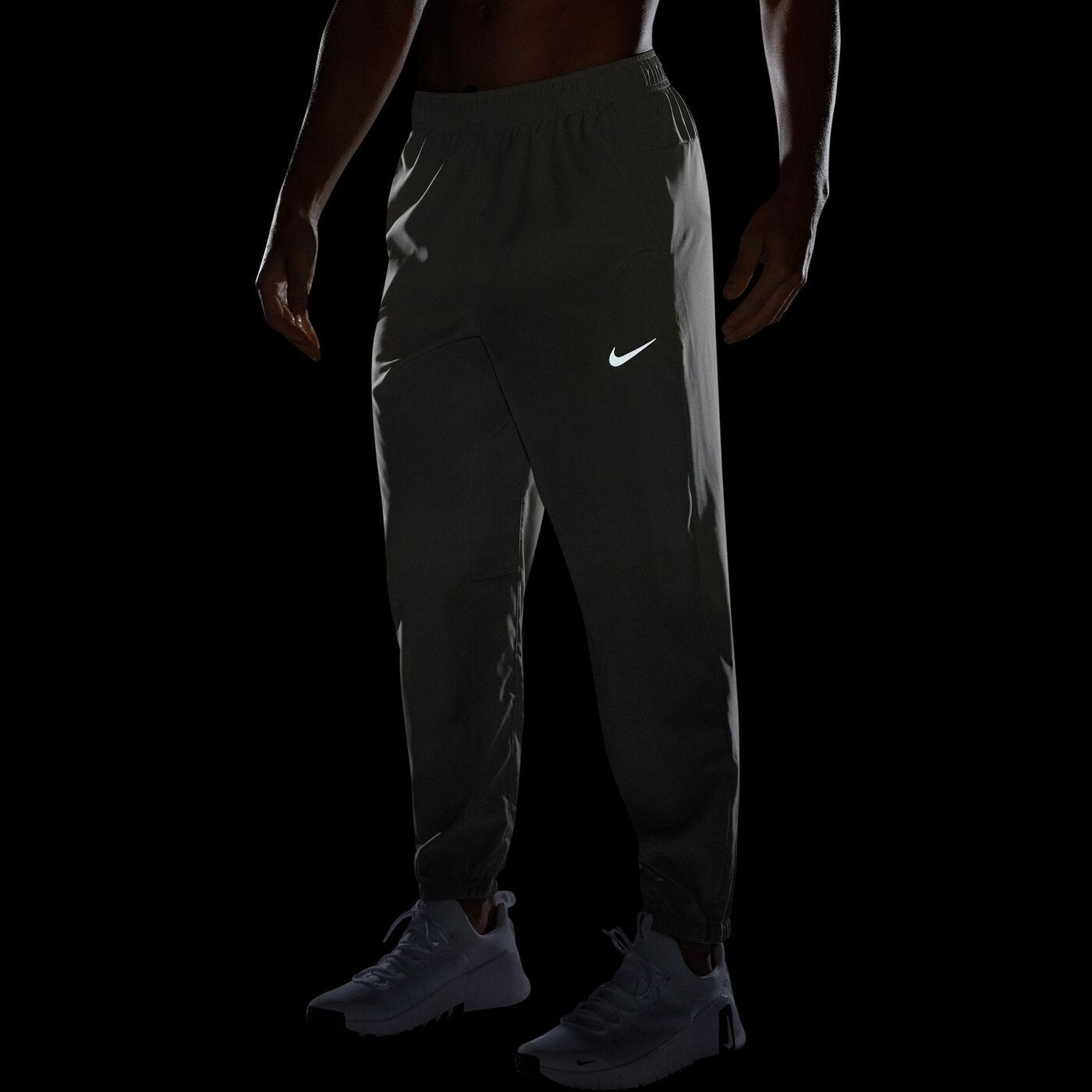 M NK DF FORM PANT TPR LIGHT ARMY/BLACK/REFLECTIVE SI LIGHT ARMY/BLACK/REFLECTIVE SI Bild 4