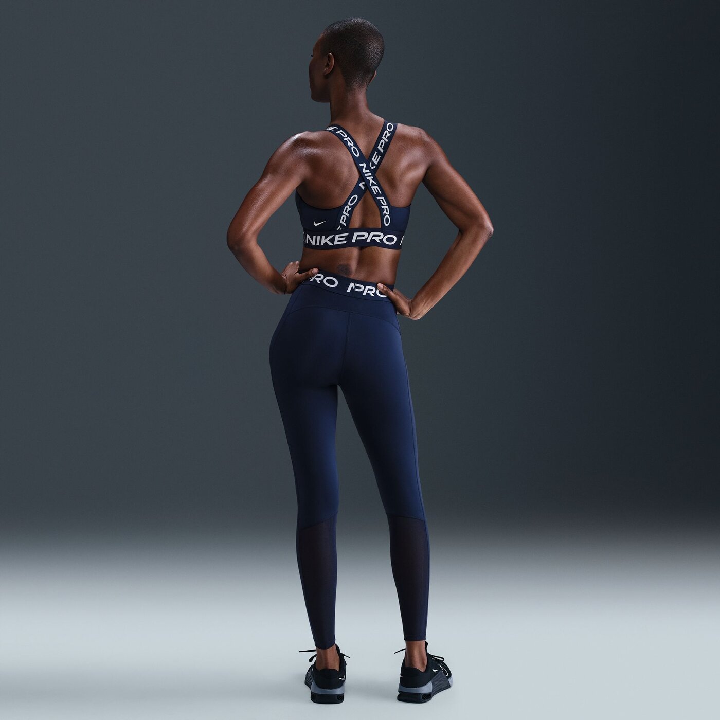 W NP BRA TT MIDNIGHT NAVY/MIDNIGHT NAVY/WH MIDNIGHT NAVY/MIDNIGHT NAVY/WH Bild 6