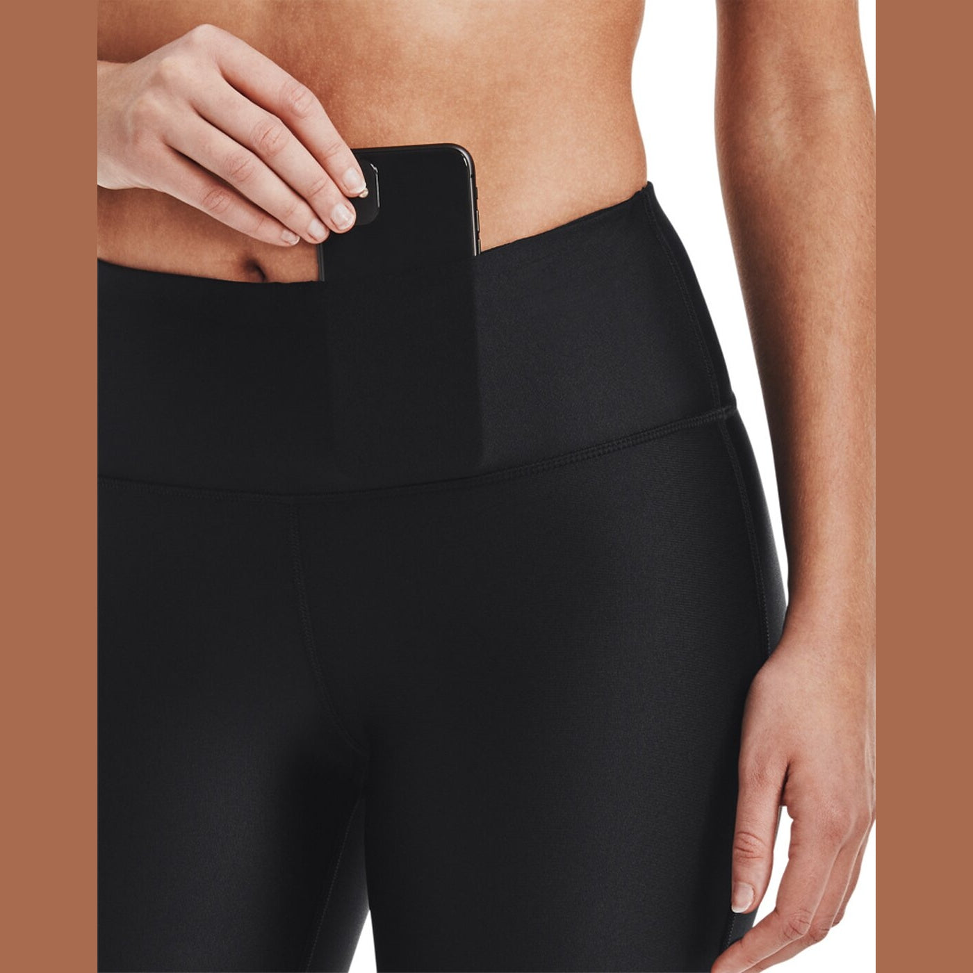 TECH BIKE SHORT BLACK BLACK Bild 6