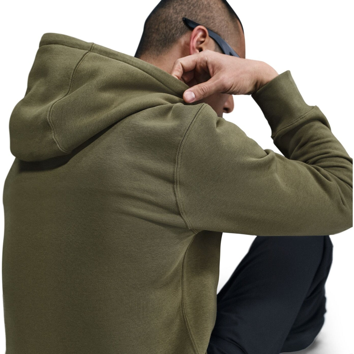 M NK CLUB BB PO HOODIE MEDIUM OLIVE/MEDIUM OLIVE/WHIT MEDIUM OLIVE/MEDIUM OLIVE/WHIT Bild 4