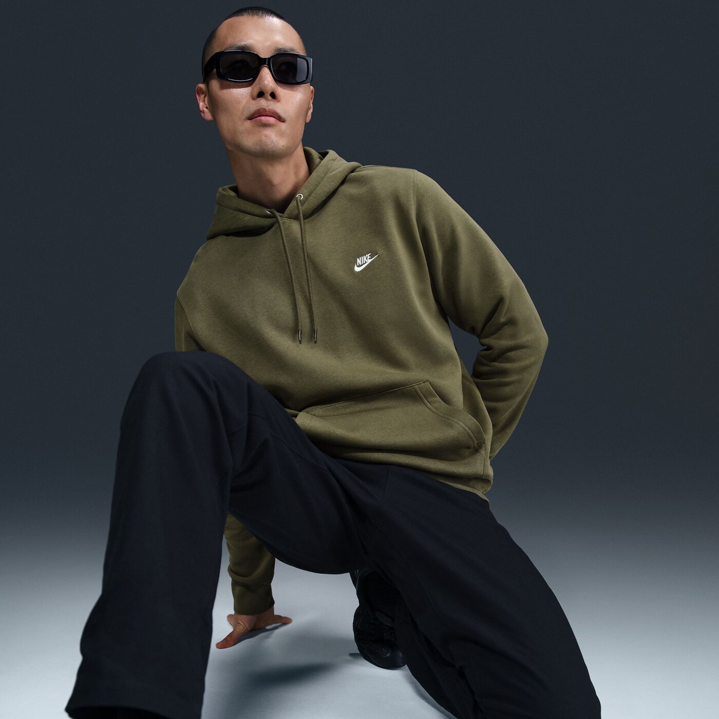 M NK CLUB BB PO HOODIE MEDIUM OLIVE/MEDIUM OLIVE/WHIT MEDIUM OLIVE/MEDIUM OLIVE/WHIT Bild 9