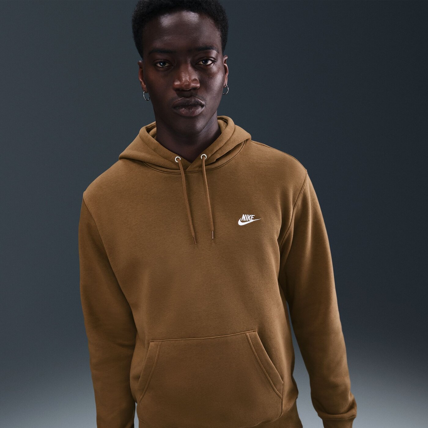 M NK CLUB BB PO HOODIE MOSSWOOD BROWN/MOSSWOOD BROWN/ MOSSWOOD BROWN/MOSSWOOD BROWN/ Bild 6