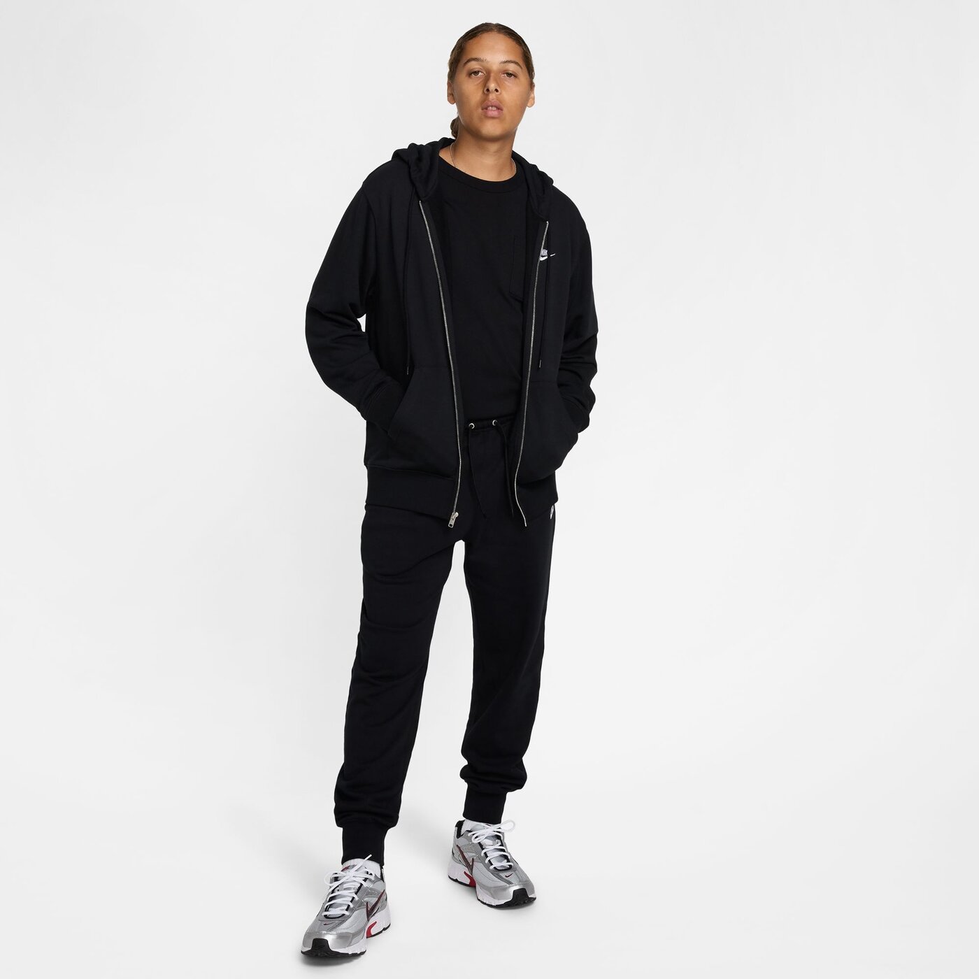 M NK CLUB FT JOGGER BLACK/BLACK/WHITE BLACK/BLACK/WHITE Bild 3