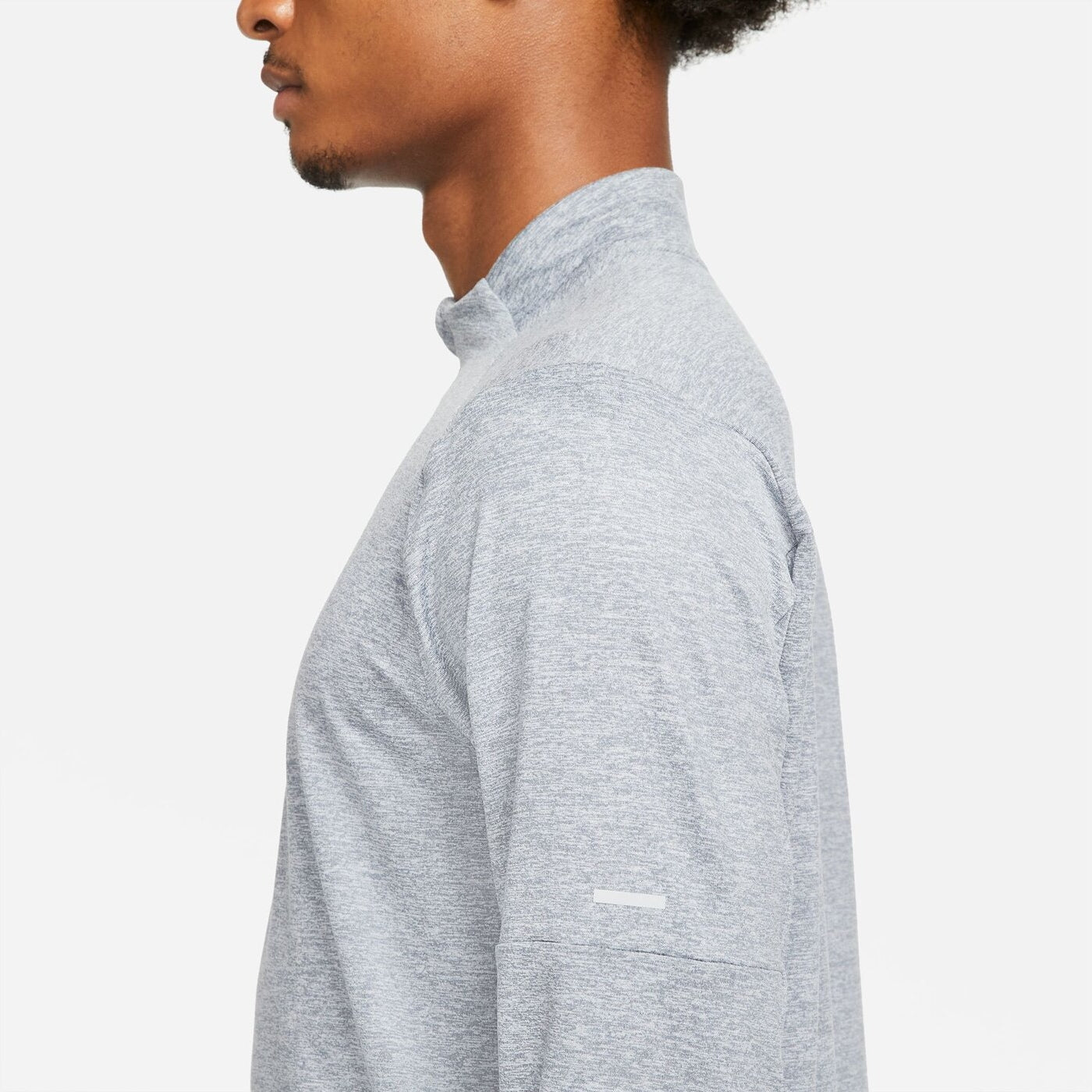 M NK DF ELMNT TOP HZ SMOKE GREY/GREY FOG/HTR/RE SMOKE GREY/GREY FOG/HTR/REFLEC Bild 4