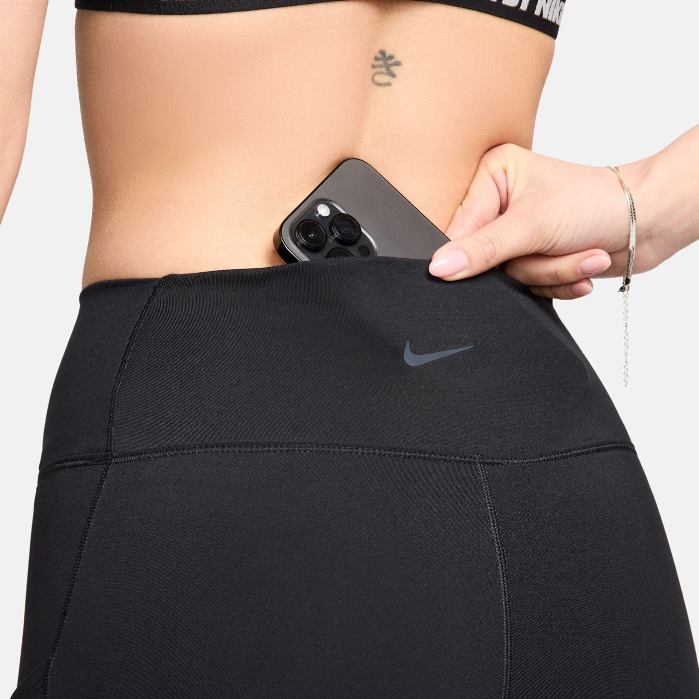W NK DF ONE HR 8IN PKT SHORT BLACK BLACK Bild 6