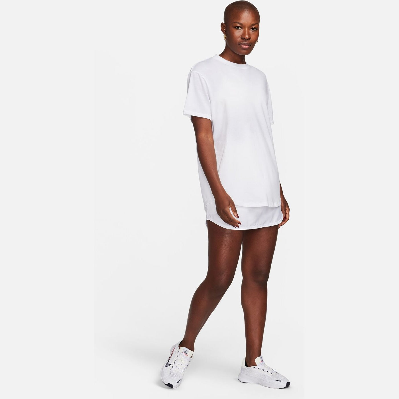 W NK ONE RELAXED DF SS TOP WHITE/BLACK WHITE Bild 3