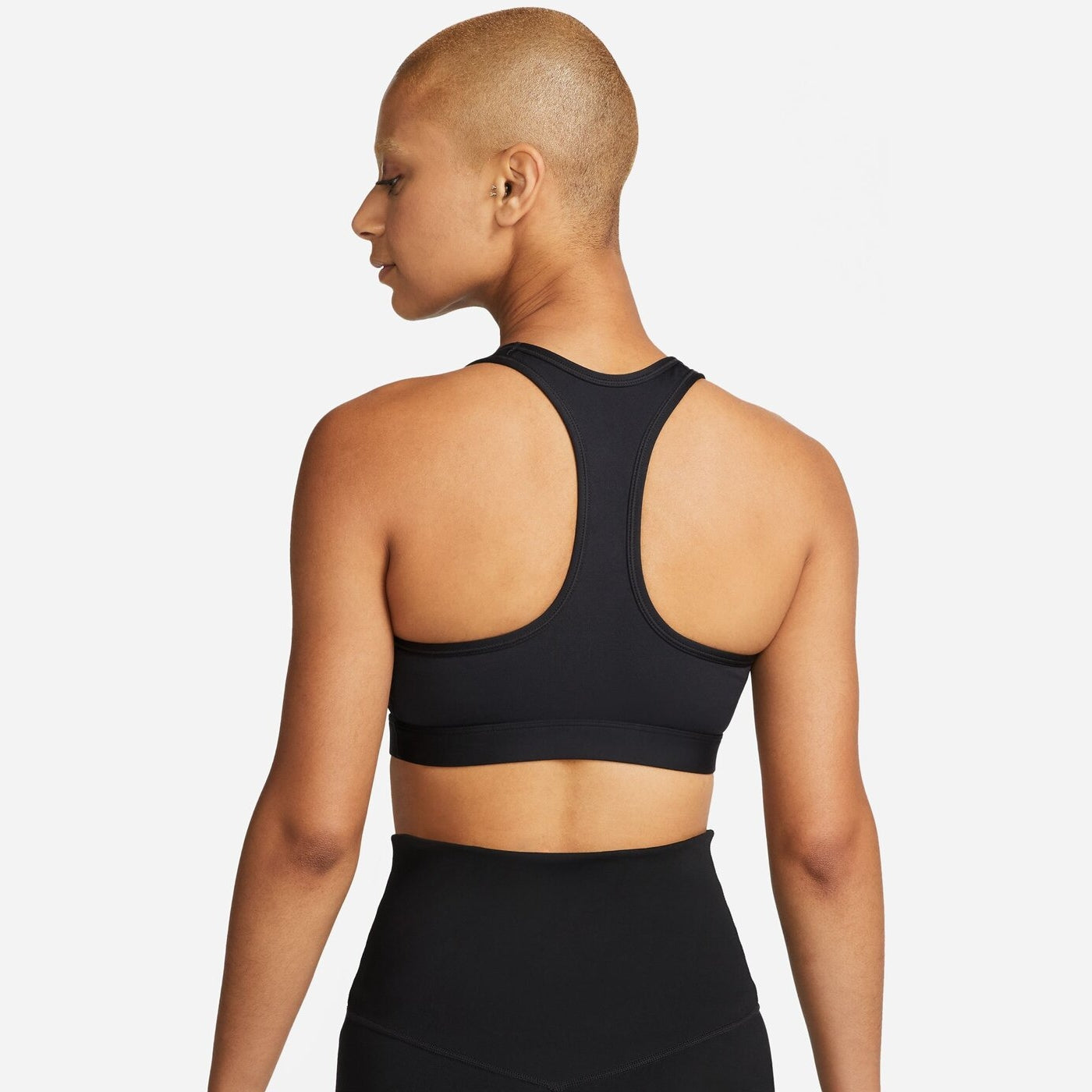 W NK SWSH MED SPT BRA BLACK/WHITE BLACK/WHITE Bild 2