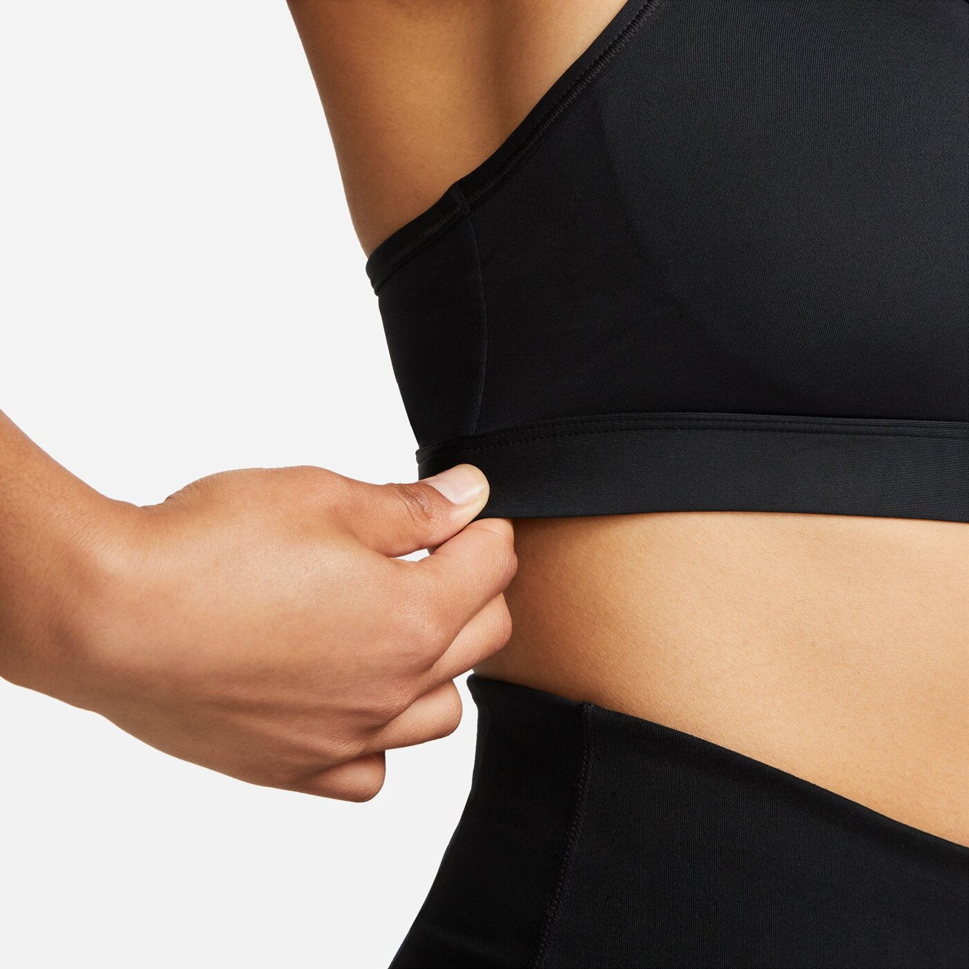 W NK SWSH MED SPT BRA BLACK/WHITE BLACK/WHITE Bild 6