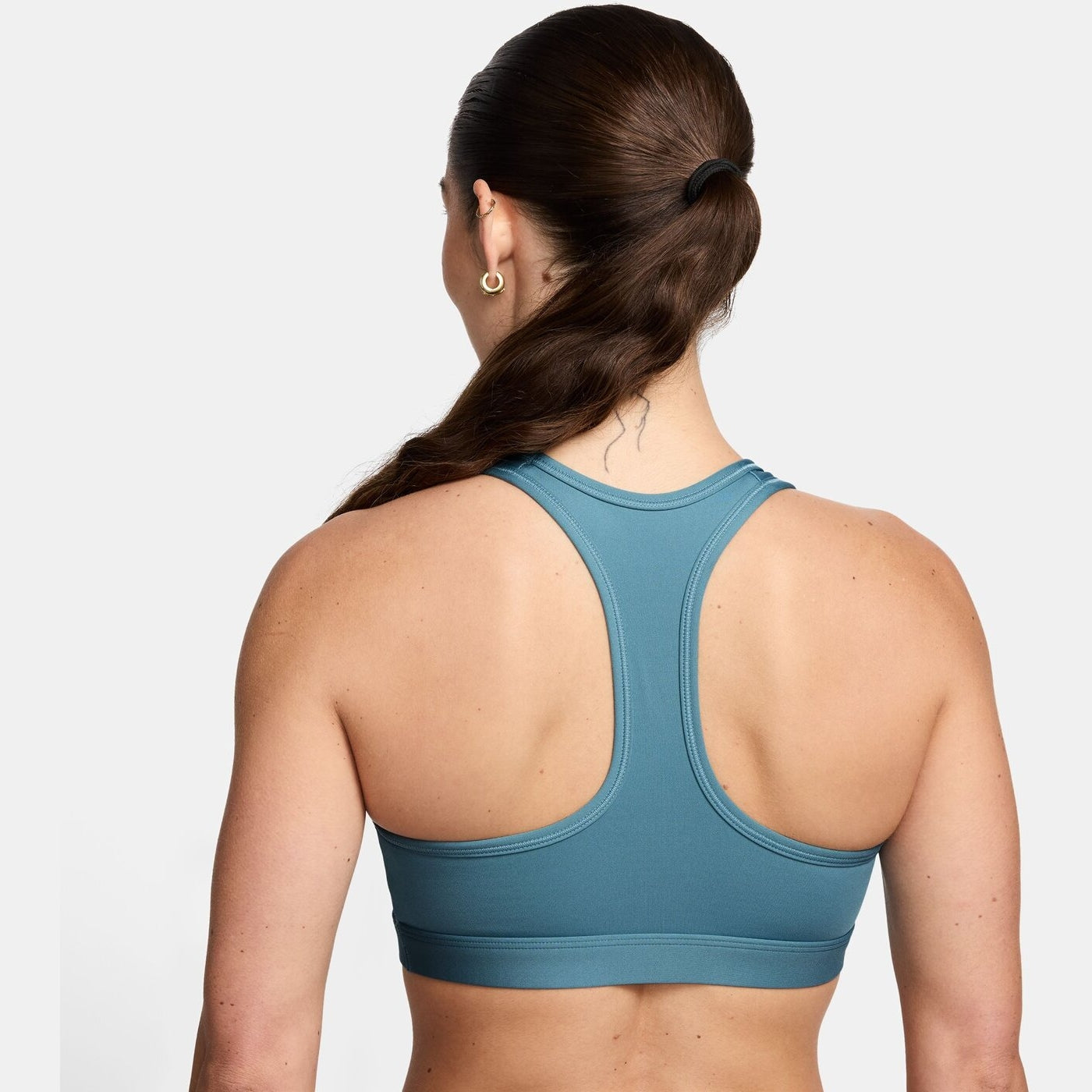 W NK SWSH MED SPT BRA SMOKEY BLUE/WHITE SMOKEY BLUE/WHITE Bild 2