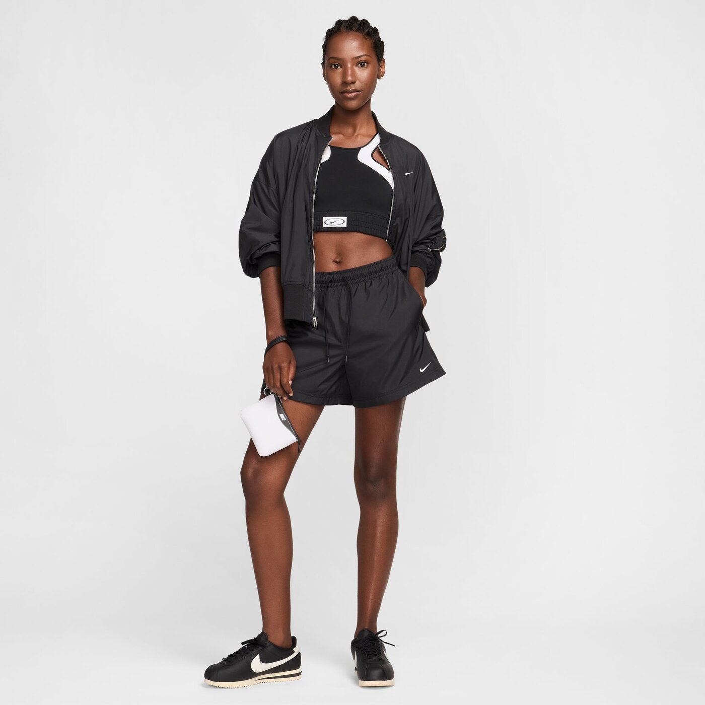 W NSW MR ESSNTL WVN SHORT BLACK/WHITE BLACK/WHITE Bild 3