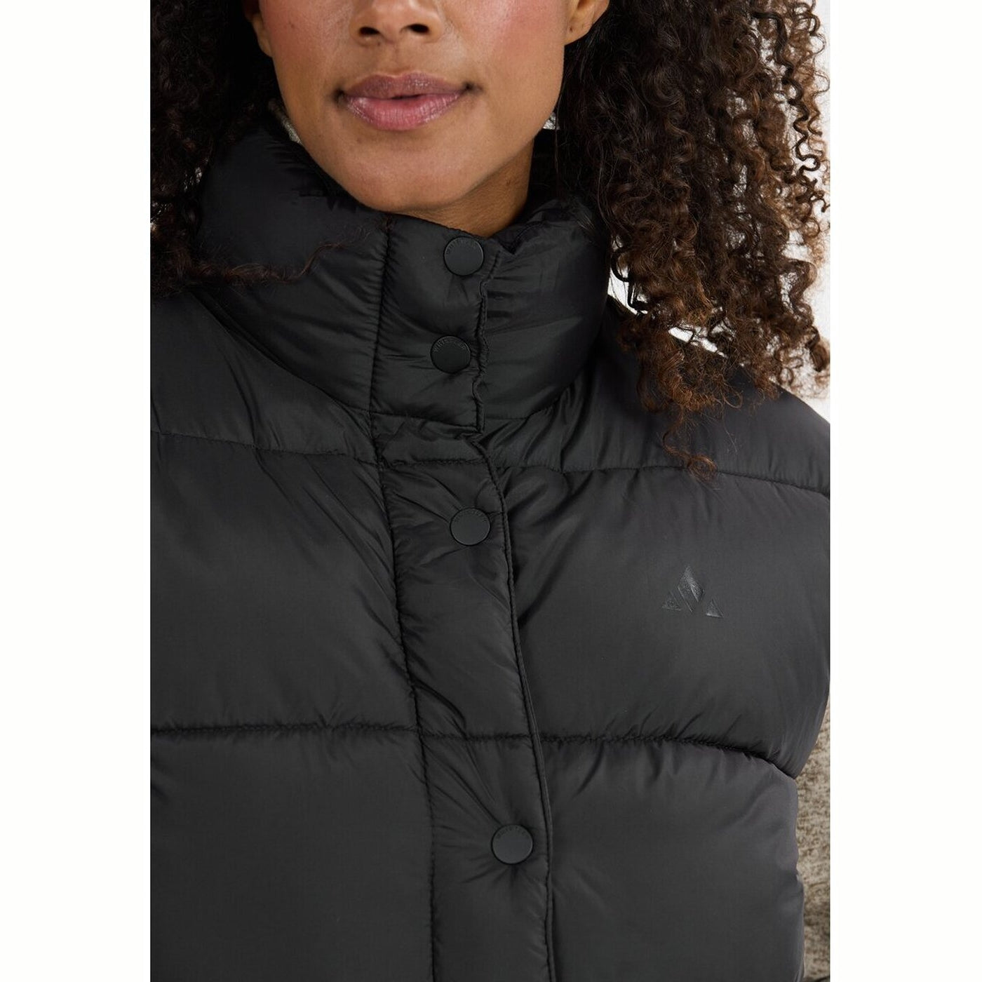 Amaretto W Long Puffer Vest BLACK BLACK Bild 8